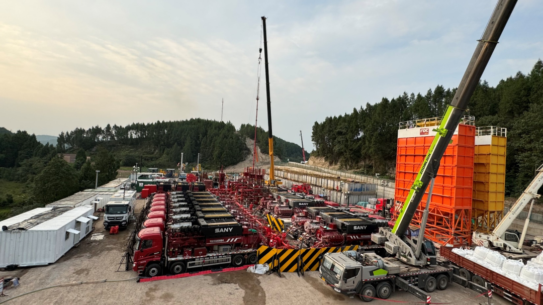 1702456104391681.png 640 (2).png