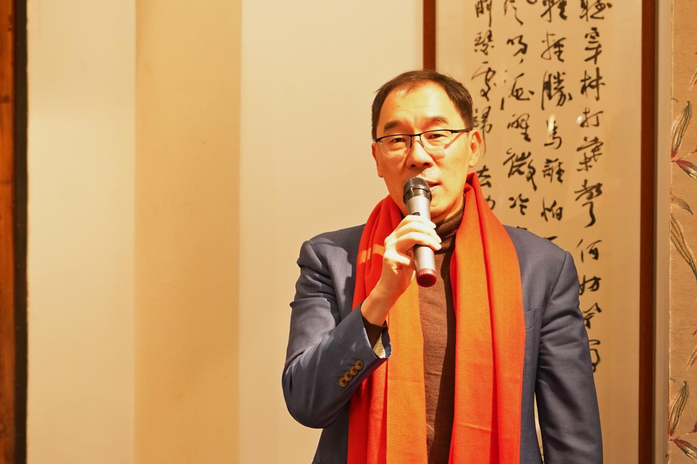 1707399345866405.jpg 洛克石油舉行年度會(huì)議及年夜飯活動(dòng)7.jpg